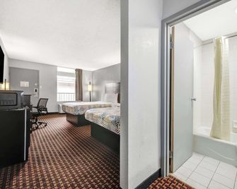 Motel 6 Chickasha, OK - Chickasha - Bedroom