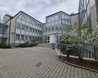 Check-Inn Hotel - Offenbach - Offenbach am Main - Edificio