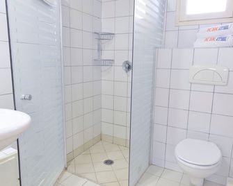 Hi - Massada Hostel - Ein Bokek - Banheiro