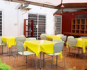 Hotel Saint-Jean - Cotonou - Restaurant