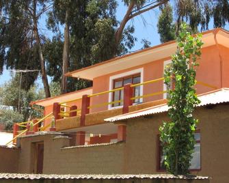 Titicaca Chaska Wasi Amantani - Ocosuyo - Edificio