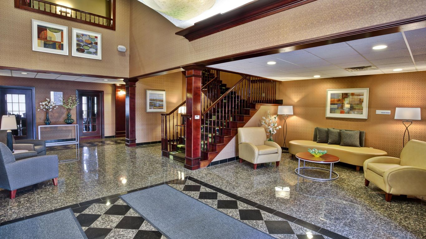 Holiday Inn Express & Suites Woodhaven By IHG