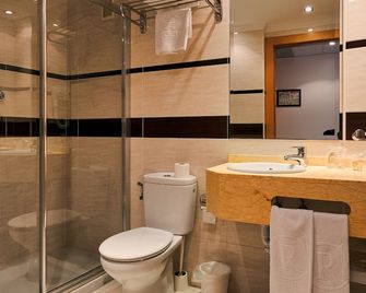 Hotel Castro Real - Oviedo - Banheiro