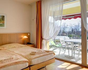 Casa Emmaus - Ascona - Yatak Odası