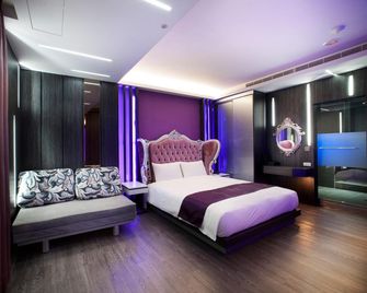 Fukun 5 Motel - Jiaoxi Township