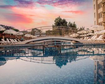Hotel Aurora - Saints Constantine and Helena - Pool
