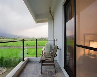 Lei Garden Inn - Sanxing Township - Balcón