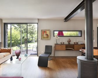 La Galerie - טולוז - סלון