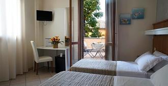 Hotel Emi - Bologna - Camera da letto