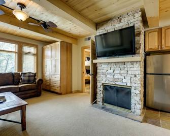 Ski-InandSki-Out Studio in Aspen Snowmass Ski Resort - Snowmass Village - Sala de estar