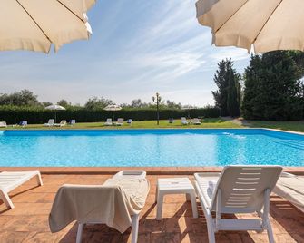 Fattoria Montignana - San Casciano in Val di Pesa - Zwembad