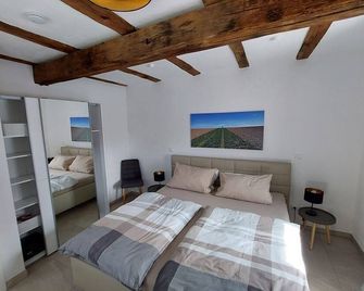 Südpfalznest - Bad Bergzabern - Schlafzimmer