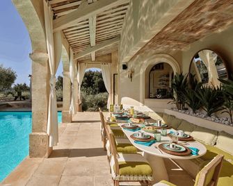Luxury Villa in front of the famous Pont-du-Gard. - Castillon-du-Gard