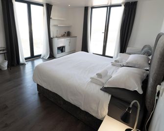Abbey Point Hotel - London