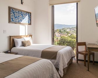 Hotel La Estacion - San Miguel de Allende - Bedroom