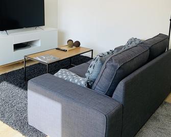 Apartment Skandi-Home quiet location NEW - Düsseldorf North - דיסלדורף - סלון