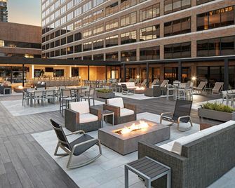 Hilton Houston Plaza/Medical Center - Houston - Edificio