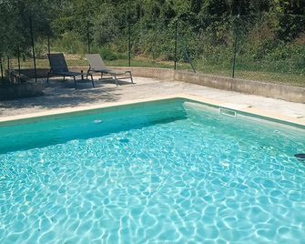 Gîte 'Le Rosier' Le Mas Des Charrettes - Crestet - Pool