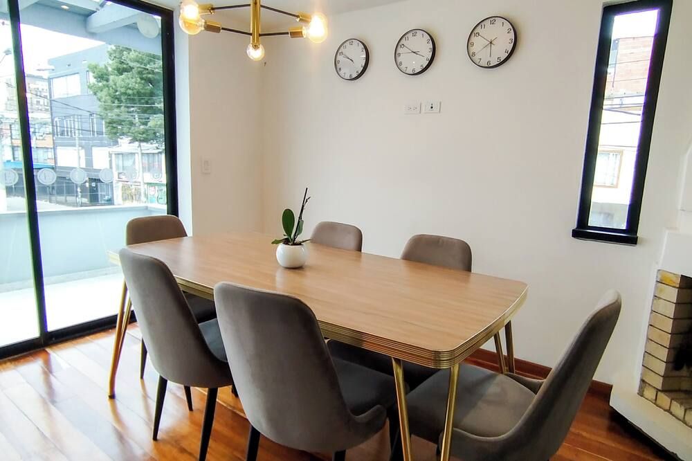 ايورولان 72 - بوغوتا - غرفة طعام