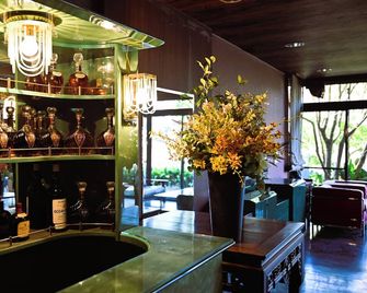 Hana No Shizuku - Ureshino - Bar