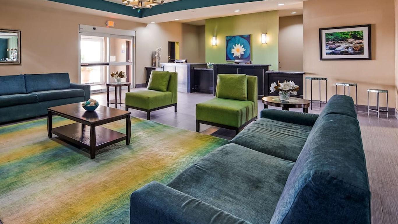 Best Western Plus Carrizo Springs Inn & Suites