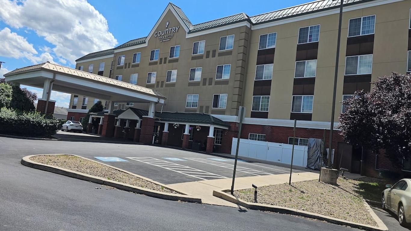 Country Inn & Suites by Radisson, Hagerstown, MD