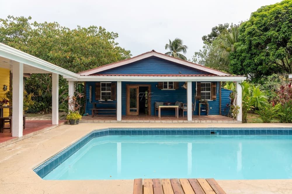 900 sq ft Casita w/Pool for short or long term rental - بونتا غوردا - حوض السباحة