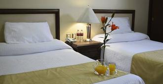 Hotel Posada La Fuente - 阿瓜斯卡連特斯州 - 臥室