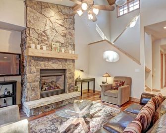 6509 Settlers Creek Townhomes By RedAwning - Keystone - Obývací pokoj