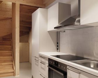 Mondholz - Urban Inn 24-7 - Innsbruck - Bucătărie