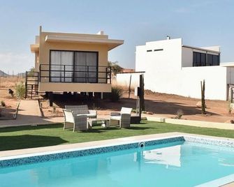 Sol del Valle - Ensenada - Havuz