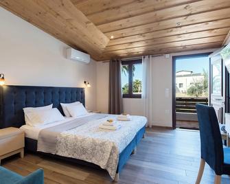 Anita - Perama - Bedroom