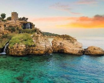 Maya Bistro Hotel Beach - Seferihisar