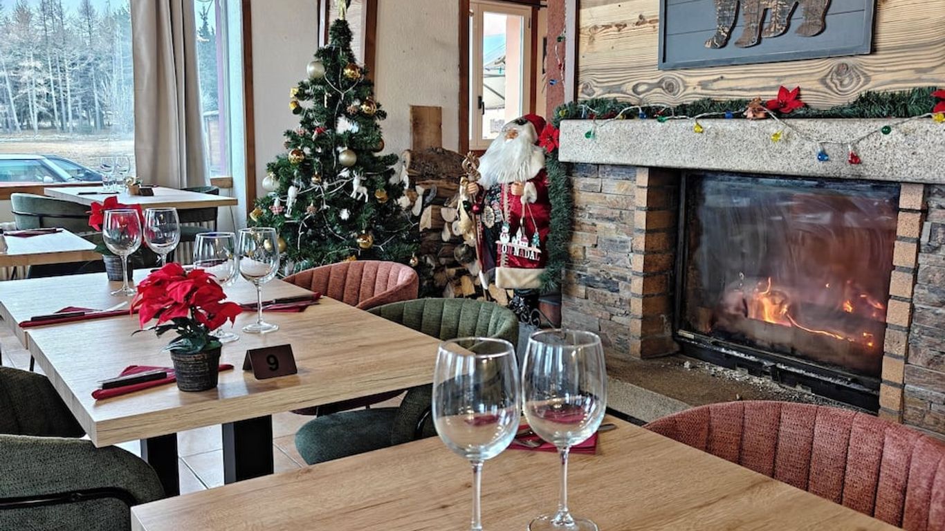 Le Catalan - Hôtel et appartements