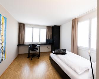 Hotel Bauernhof - Self Check-In Hotel - Risch-Rotkreuz - Slaapkamer
