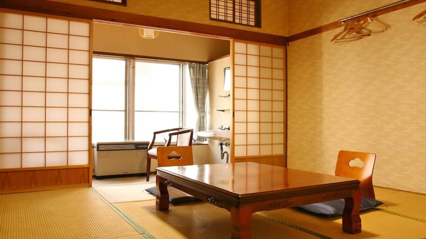 Takasagoya Ryokan