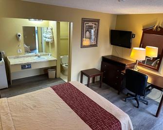 Wye Motel - Clinton - Bedroom