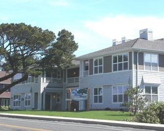 Sea Breeze Court - Cannon Beach - Building