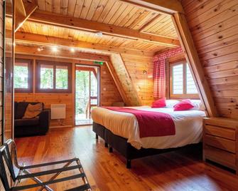 Hotel L'eau Vive - Vresse Sur Semois - Slaapkamer