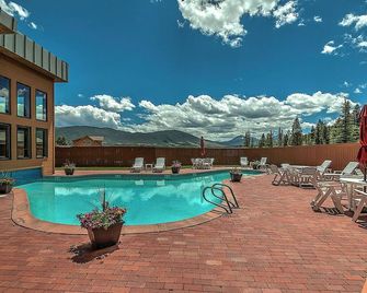 217 Summerwood Drive - Dillon - Piscina