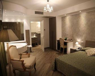 Hotel I Laghetti - Bosaro - Bedroom