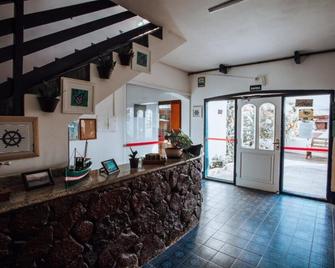 Pousada Rafimar - Ilhabela - Front desk