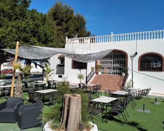 Apartment By The Pool - San Miguel de Salinas - Patio