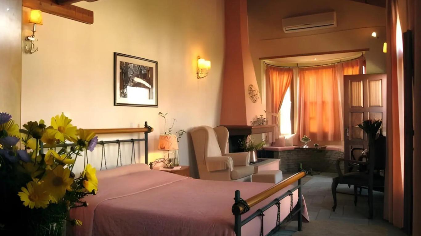 Ganimede Hotel, Galaxidi