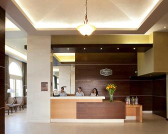 Hampton Inn by Hilton Silao-Aeropuerto Bajio - Silao - Recepción