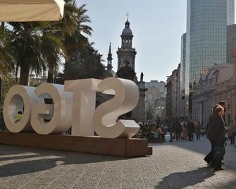 Santiago Moneda Suites 2509 - Santiago - Building