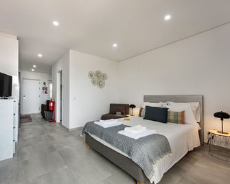 Ria Moments Apartment - Tavira - Bedroom