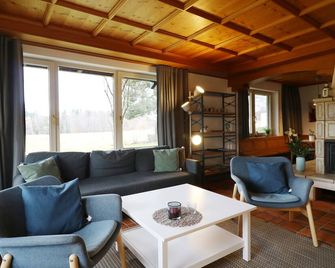 Hus im Schwefelmättle, Hinterzarten - Hinterzarten - Living room