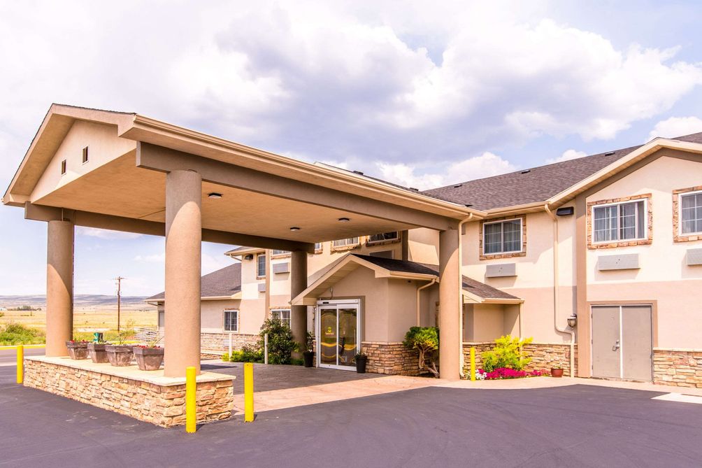 Quality Inn And Suites University 78 8 9 Laramie Hotel Deals Reviews Kayak