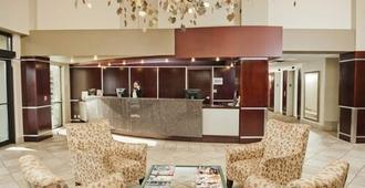 Quality Inn & Suites Bay Front - Sault Ste Marie - Vastaanotto